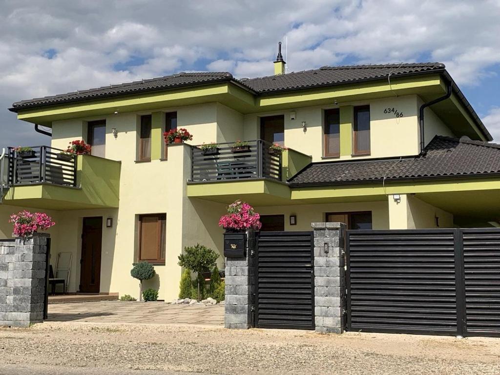 Apartmany Zeleny Dom Podhájska المظهر الخارجي الصورة